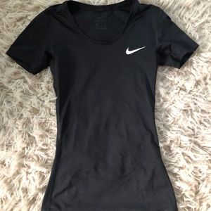 black nike athletic material tee shirt